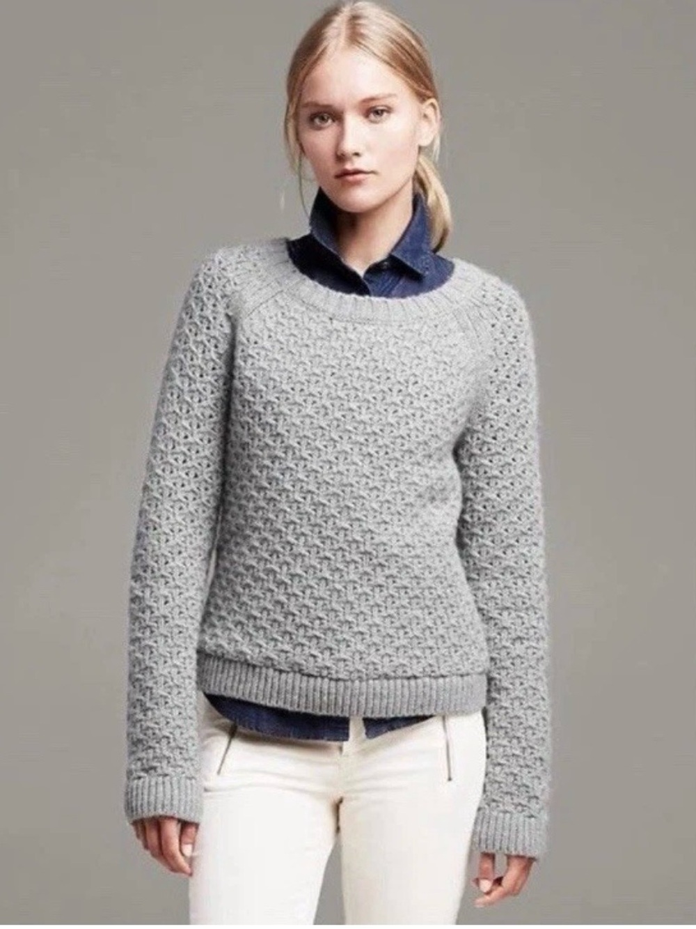 Banana Republic Italian yarn alpaca wool blend Gray Textured knit  Sweater Sm